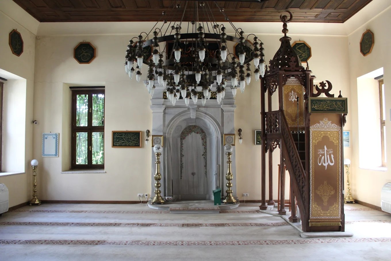 Abdülbaki Camii