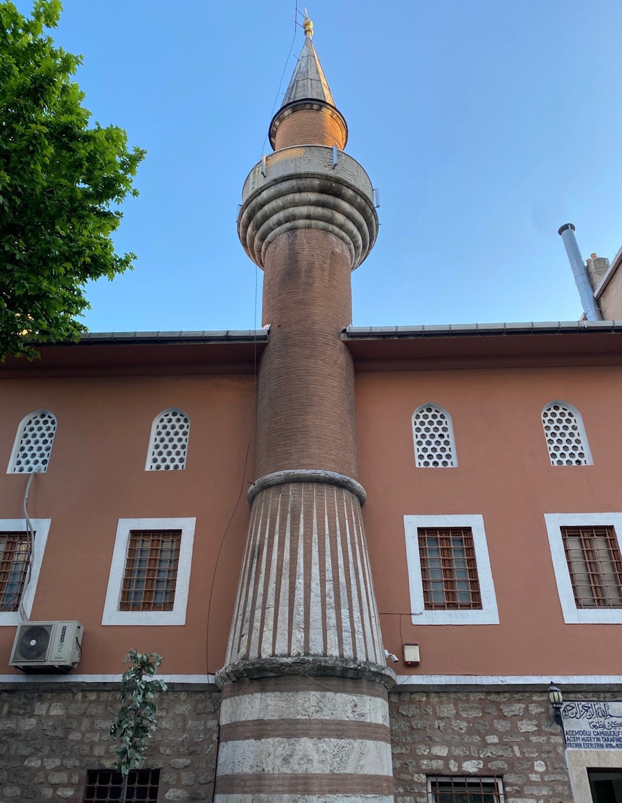 Acemoğlu Camii