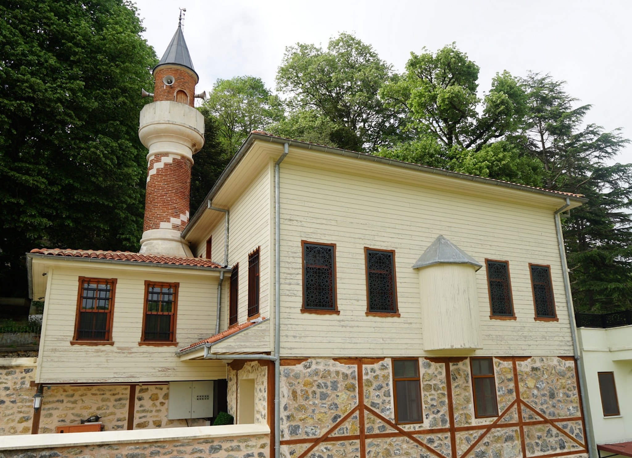 Akbaba Canfeda Hatun Camii