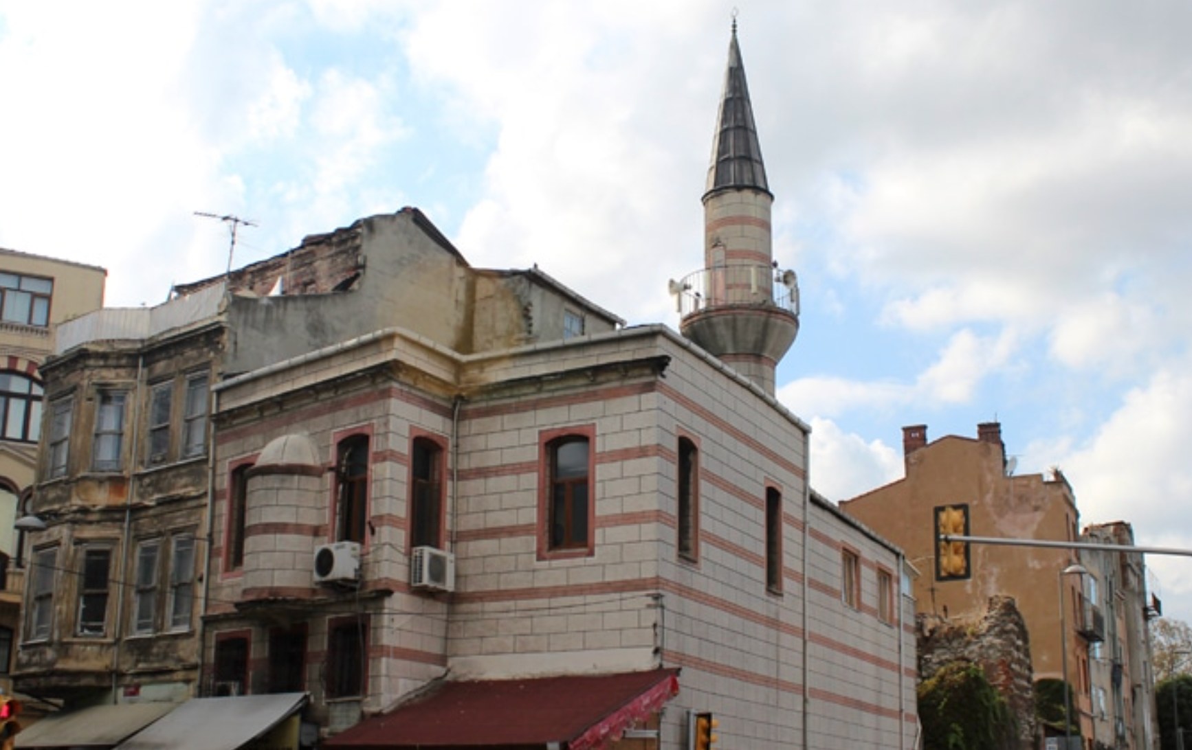 Ali Yazıcı Camii