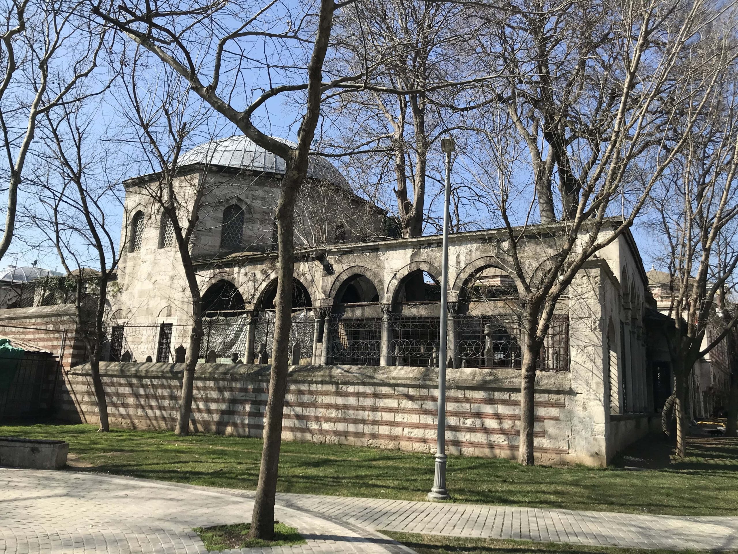 Amcazade Hüseyin Paşa Medresesi