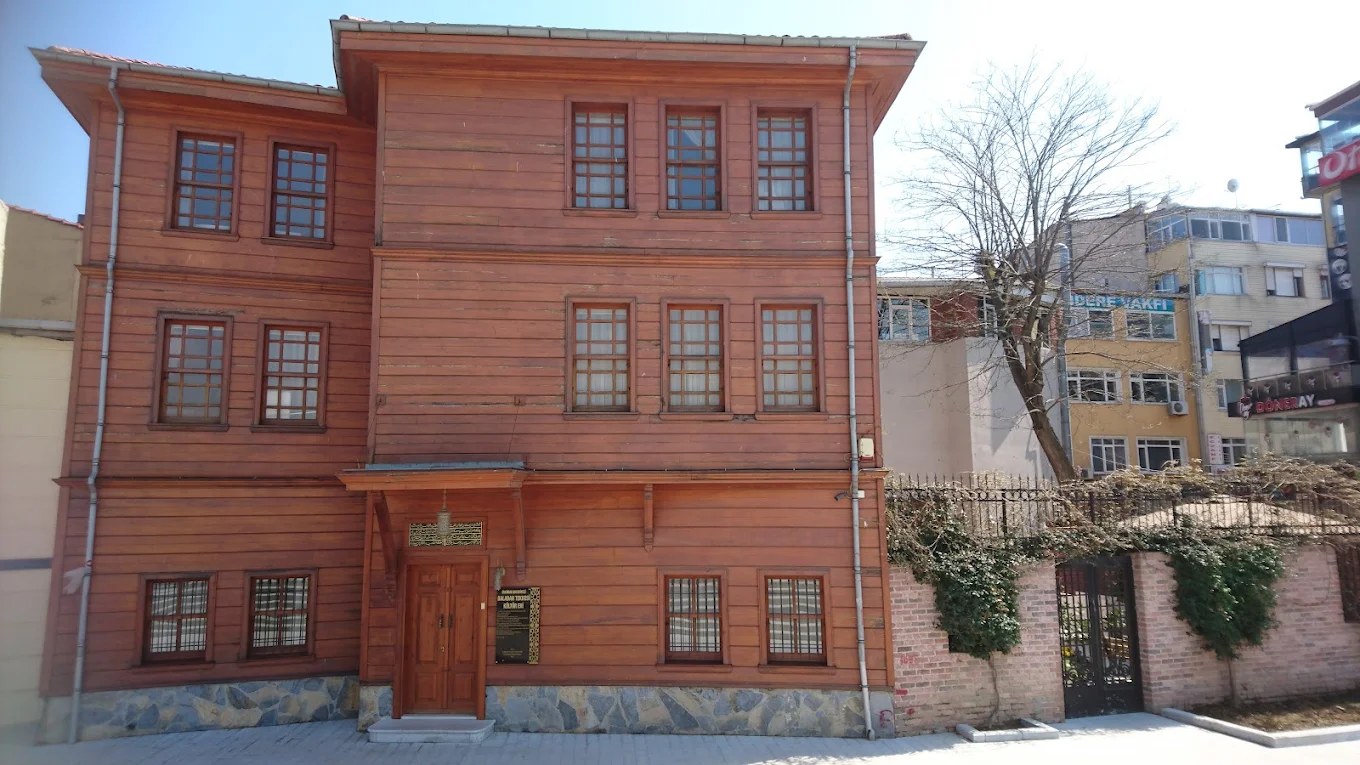 Balaban Tekkesi