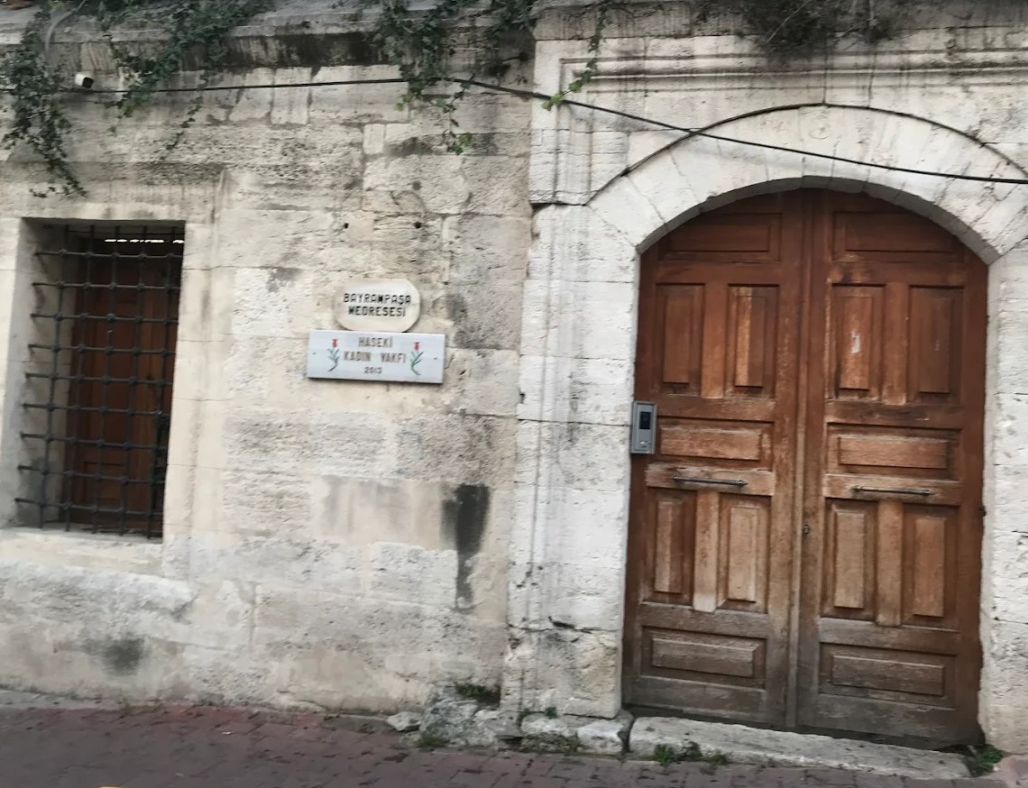 Bayram Paşa Türbesi