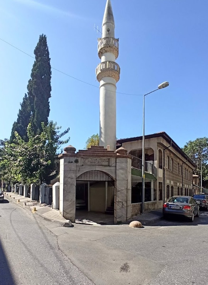 Behram Çavuş Camii