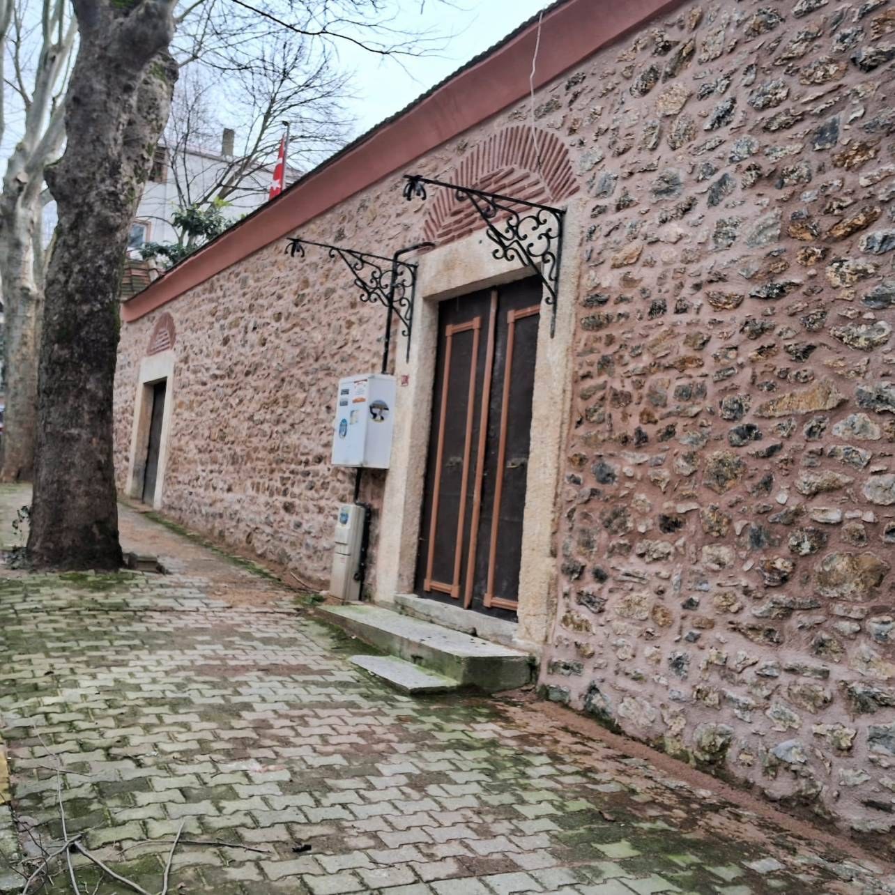 Surp Nigoğayos Ermeni Kilisesi