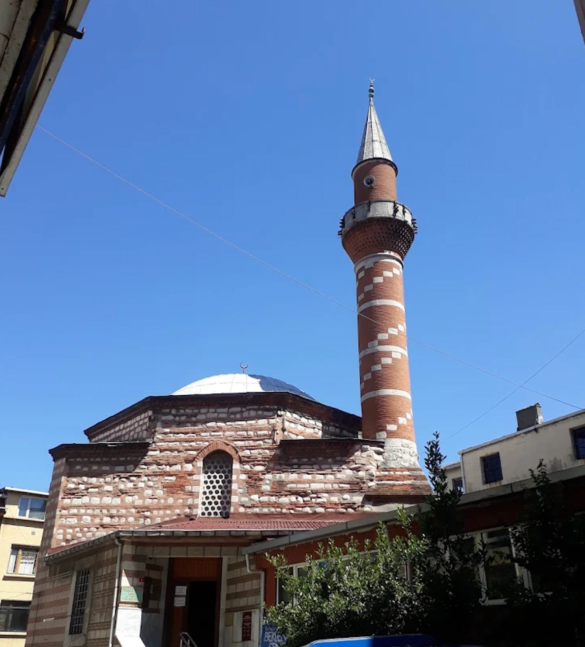 Bezzazi Cedid Camii