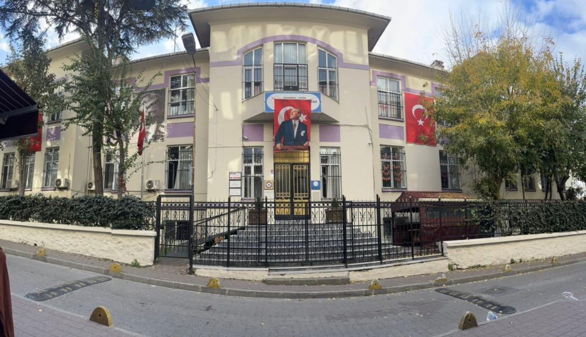 Büyük Reşitpaşa Ortaokulu