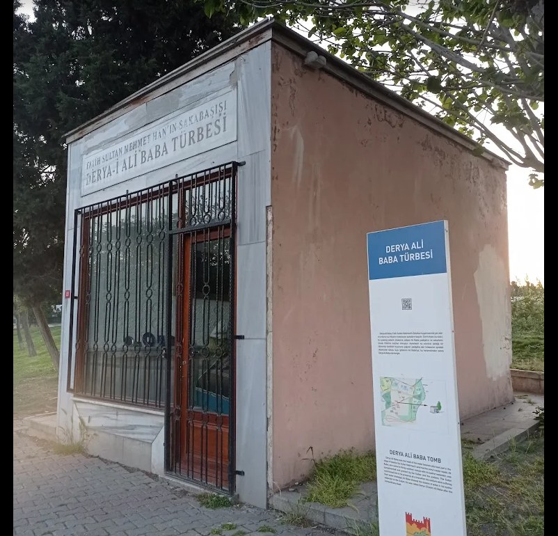 Deryayı Ali Baba Türbesi