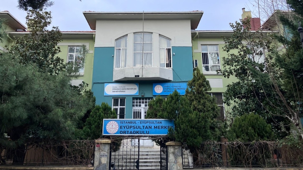 Eyüpsultan Merkez Ortaokulu