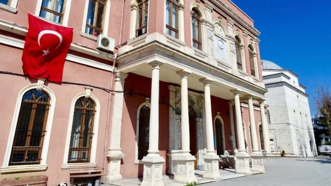 Fatih İmam Hatip Ortaokulu