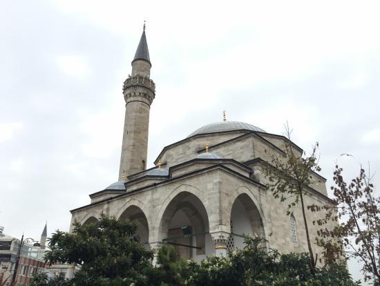 Firuz Ağa Camii
