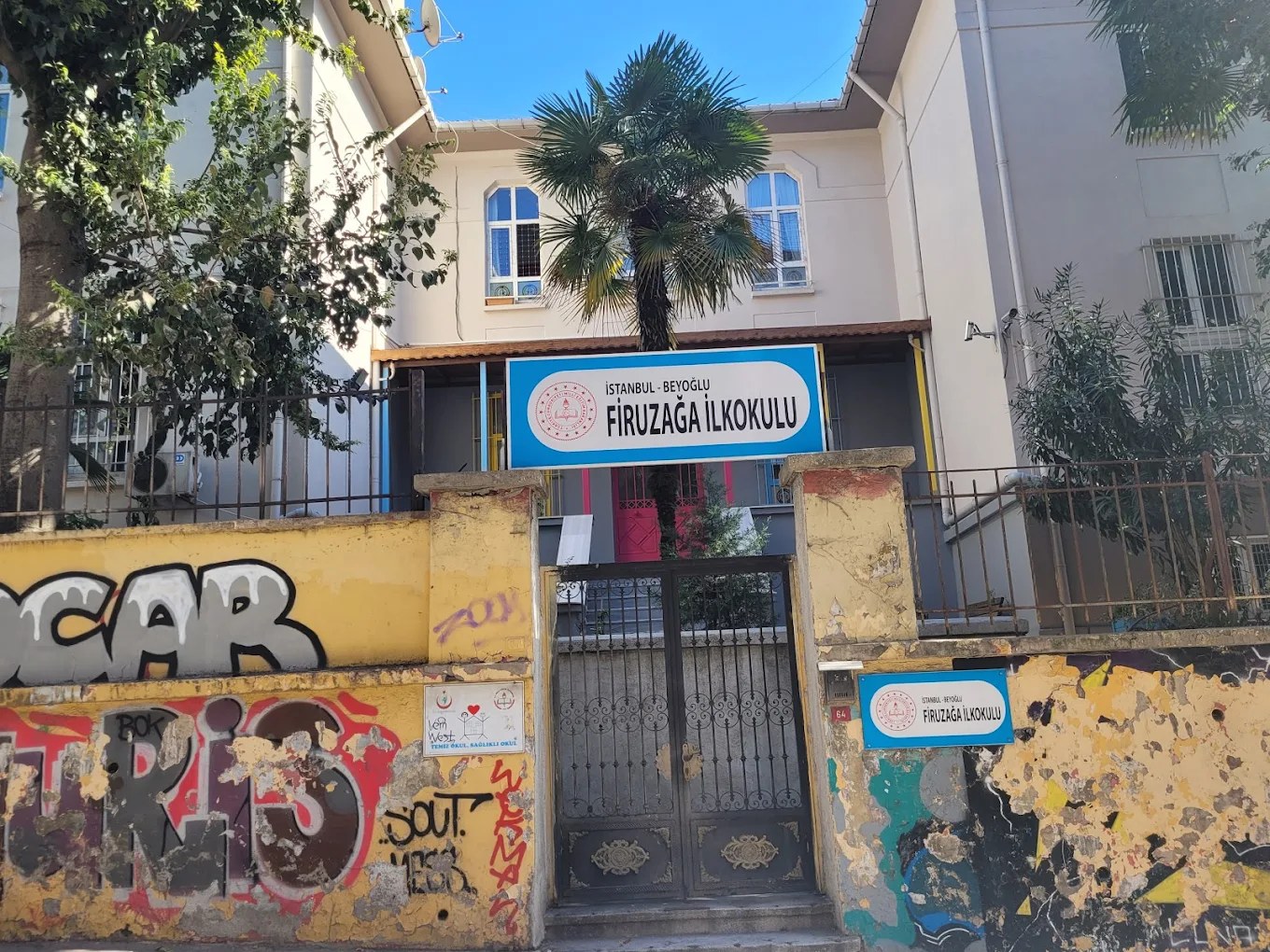 Firuzağa İlkokulu