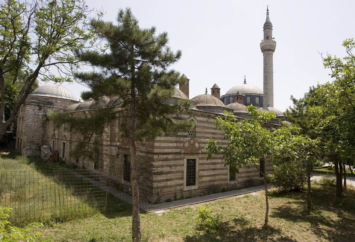 Gazi Kara Ahmet Paşa Medresesi