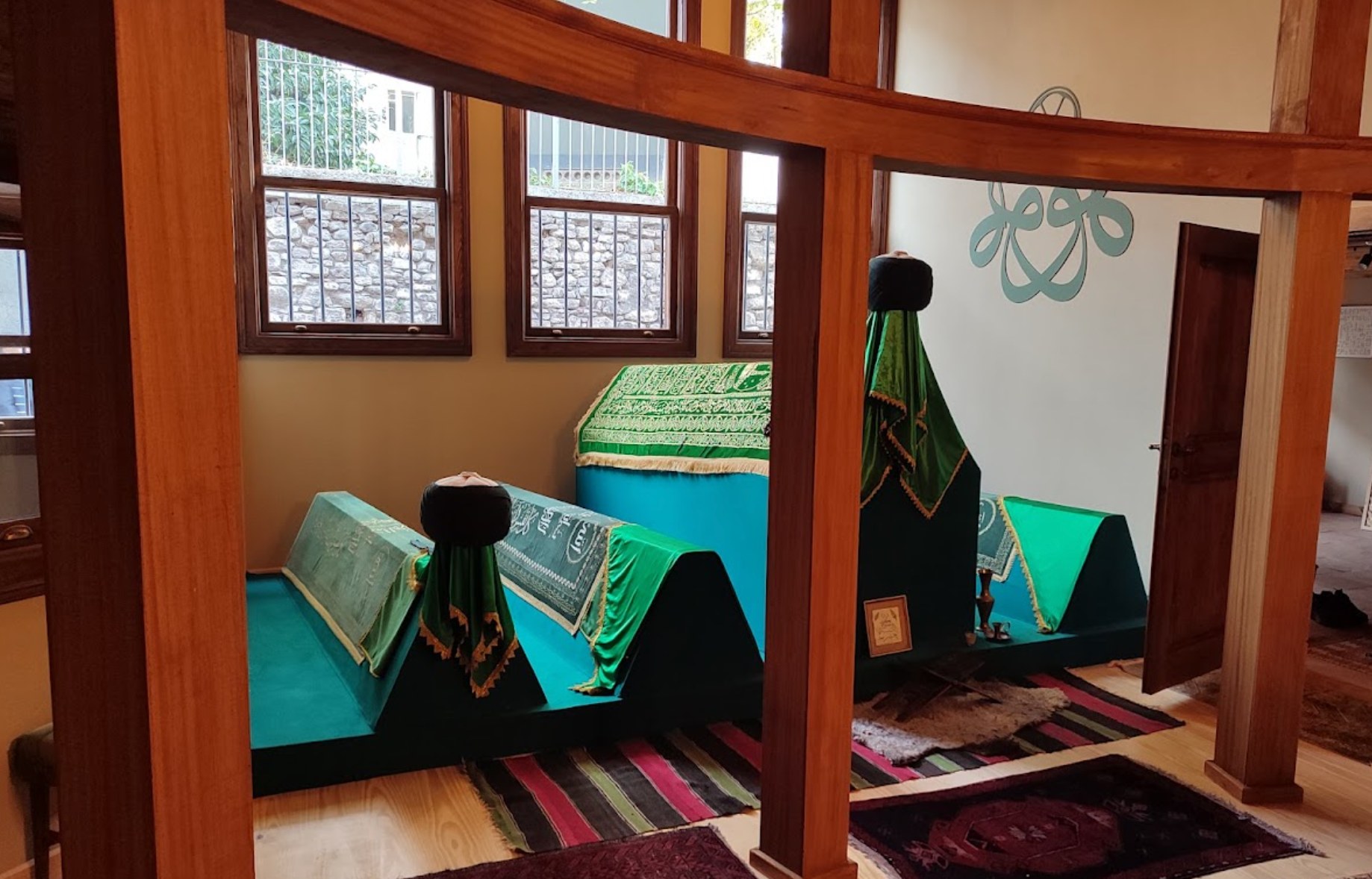 Helvai Yakup Efendi Türbesi