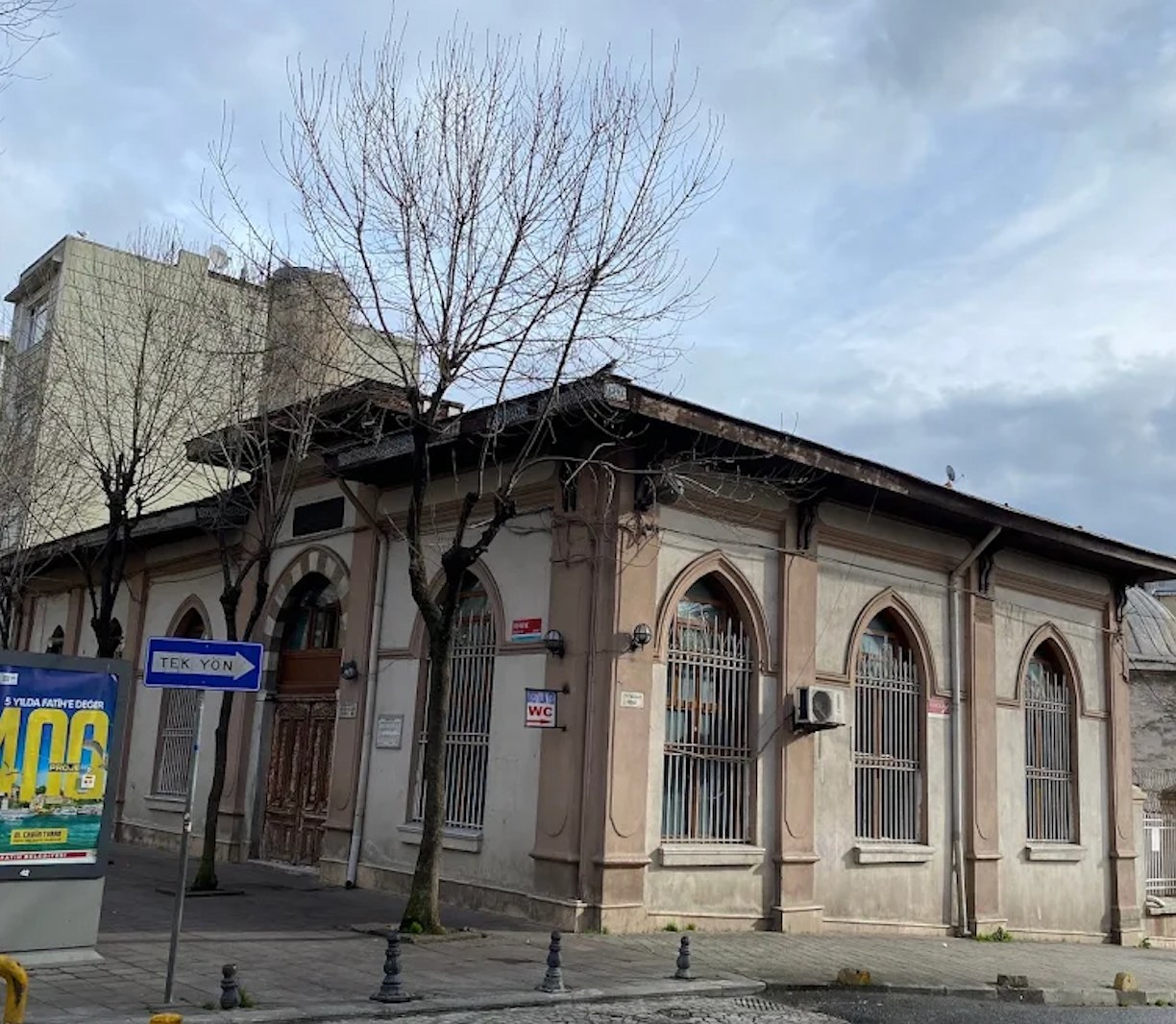 Hüsambey Camii