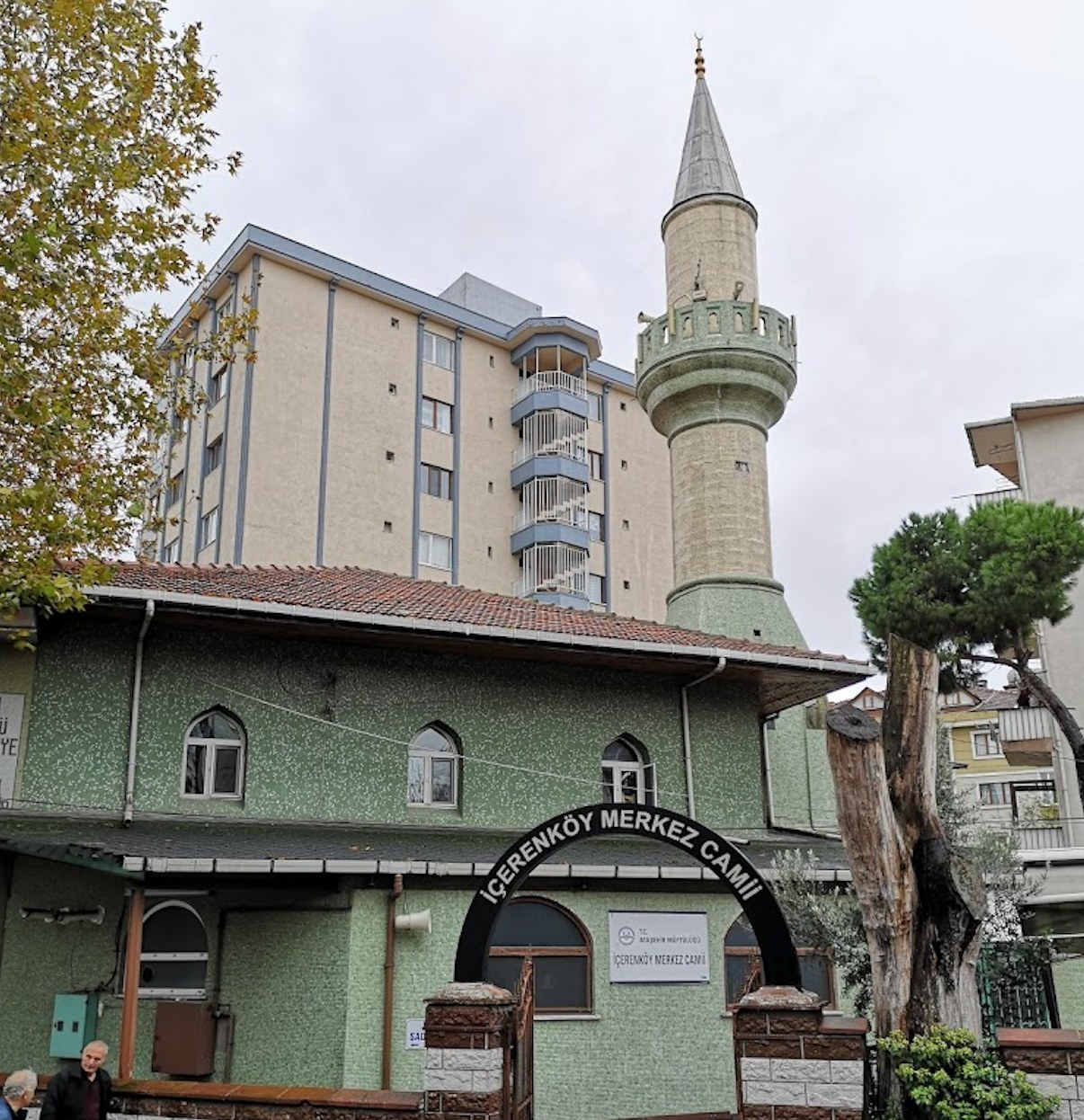 İçerenköy Camii