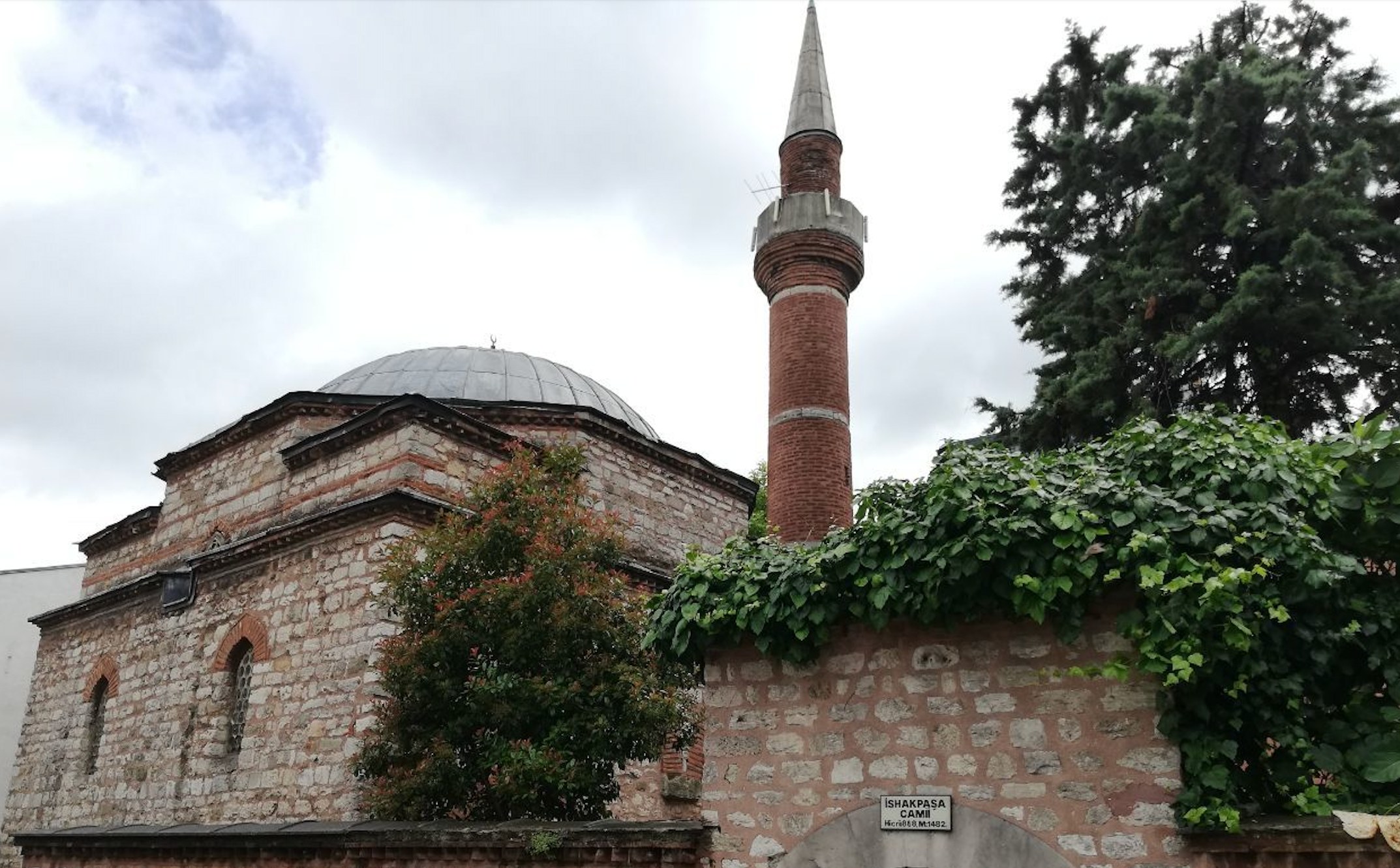 İshakpaşa Camii
