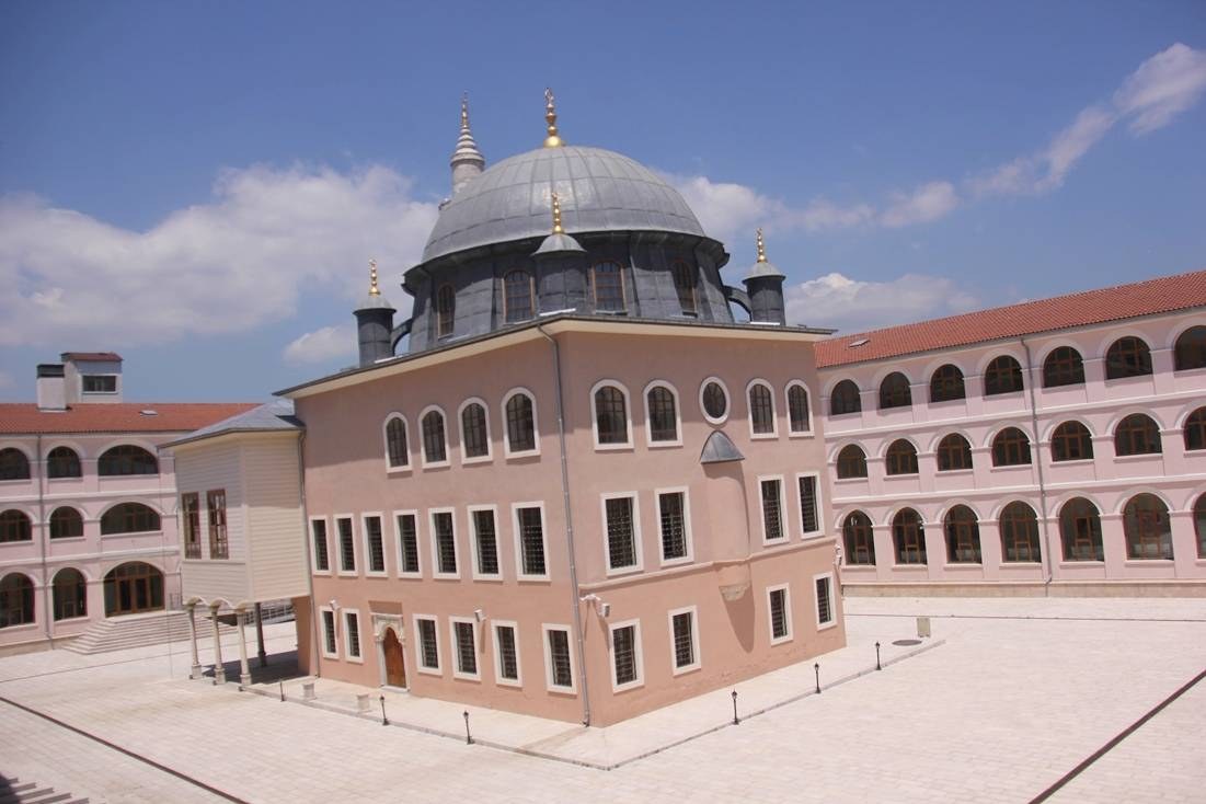 Cezayirli Gazi Hasan Paşa Camii