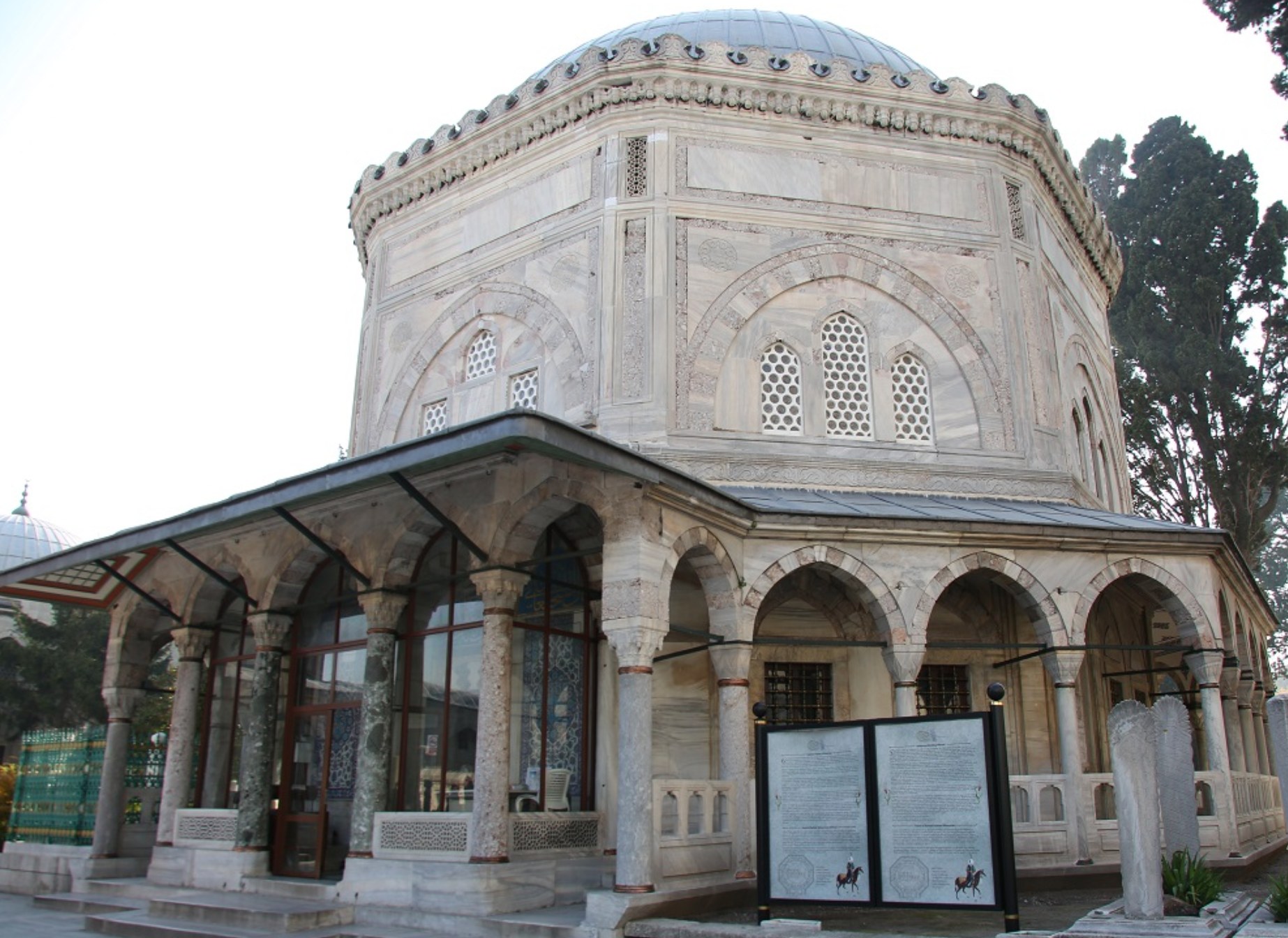 Kanuni Sultan Süleyman Türbesi