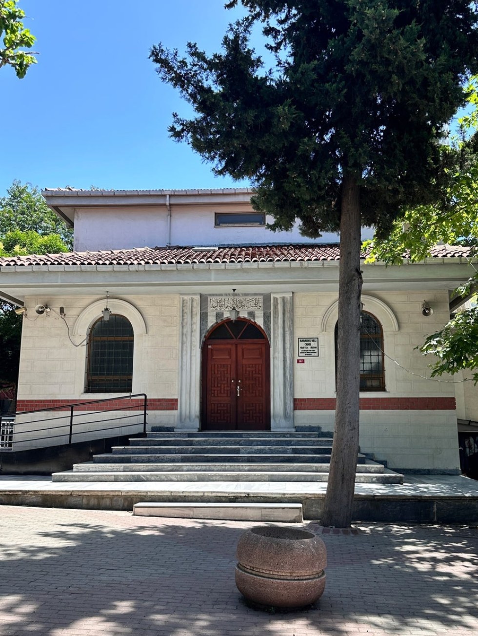 Karabaş Veli Camii