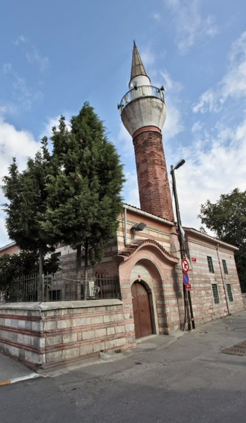 Kızılmescit Camii