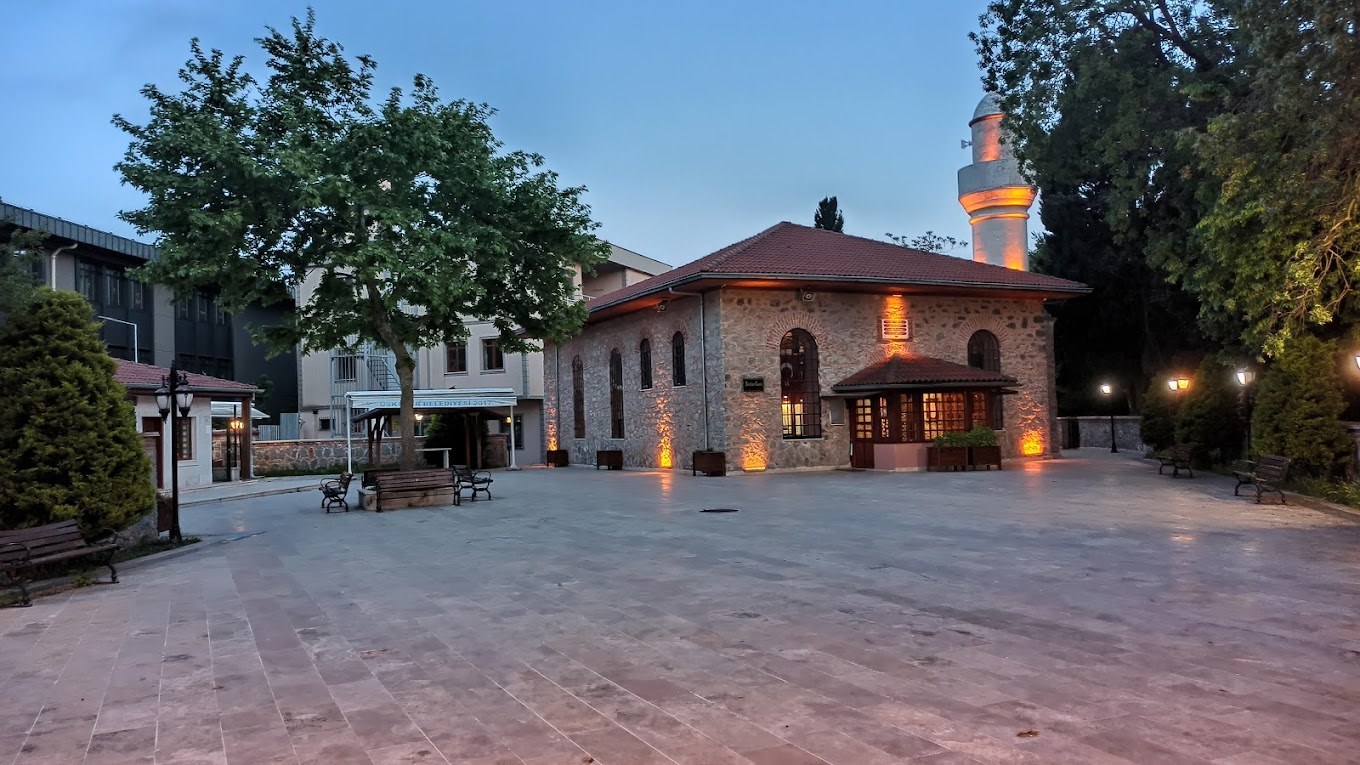 Küplüce Camii