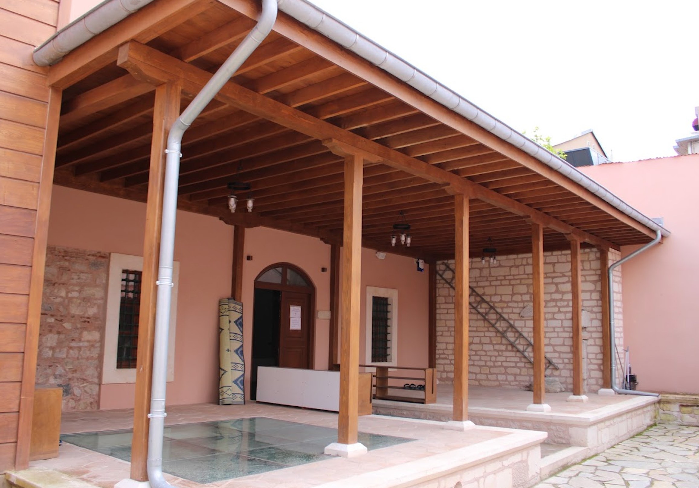 Lala Hayrettin Paşa Camii