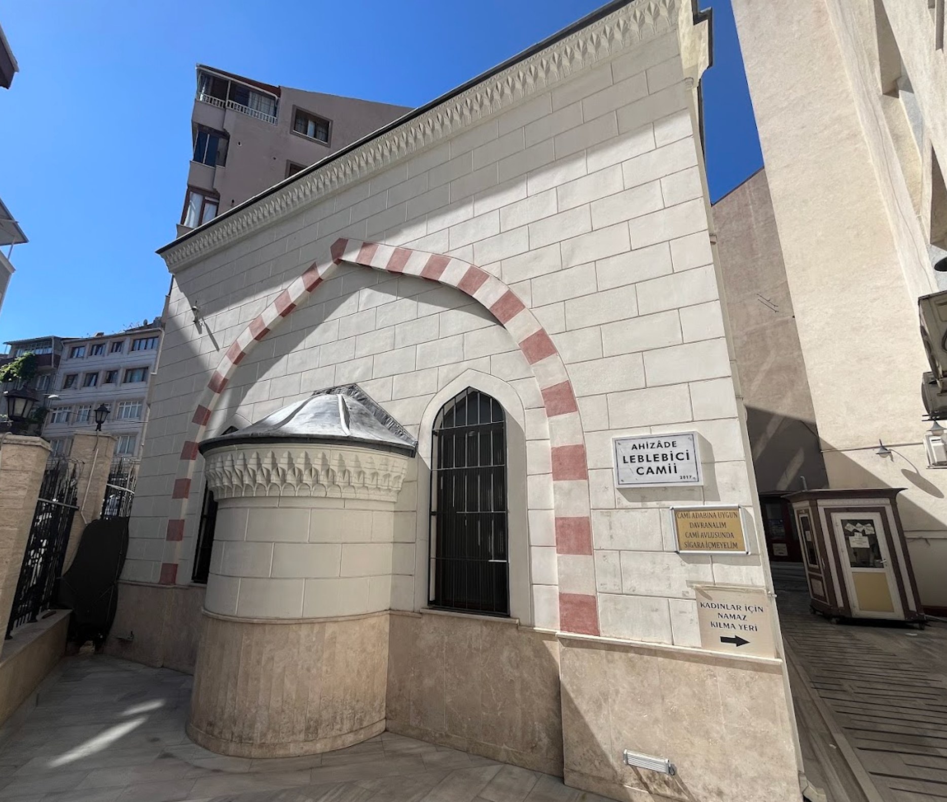 Leblebici Camii