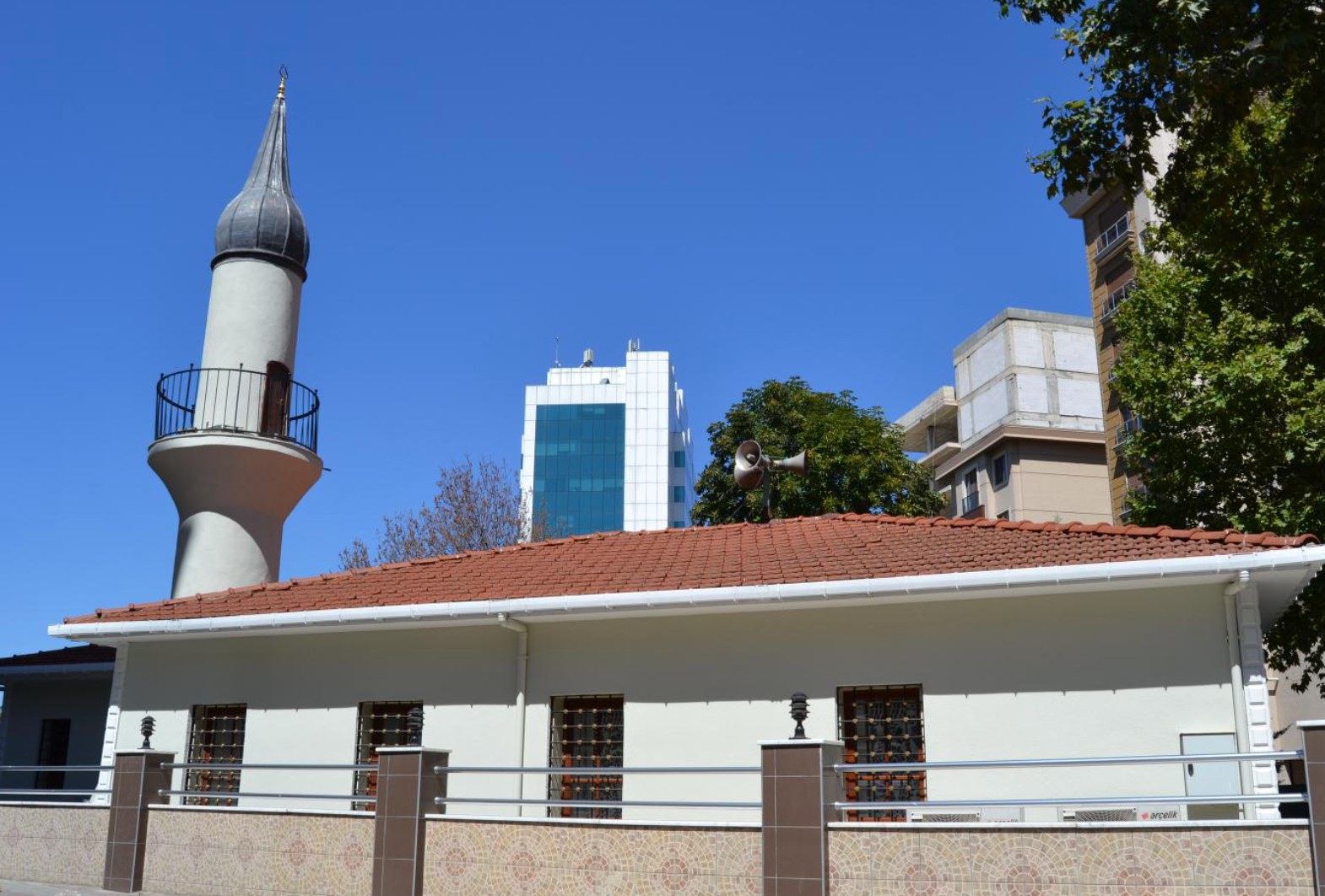 Merdivenköy Camii
