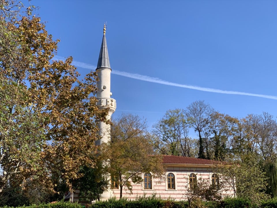Mihrişah Valide Sultan Camii