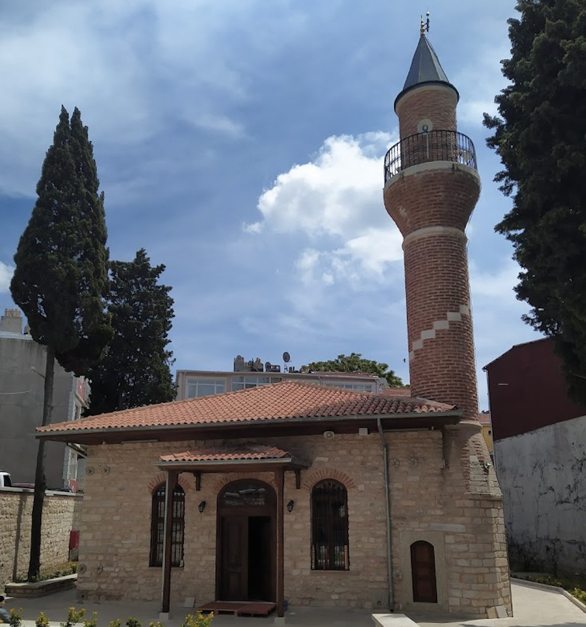 Muhtesip İskender Camii