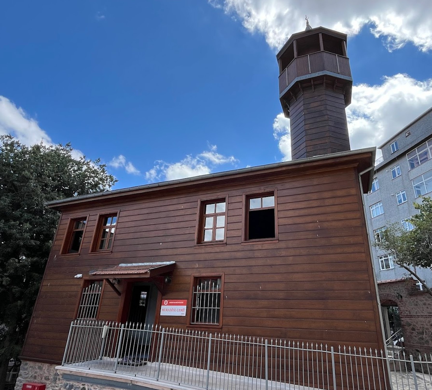 Muradiye Camii