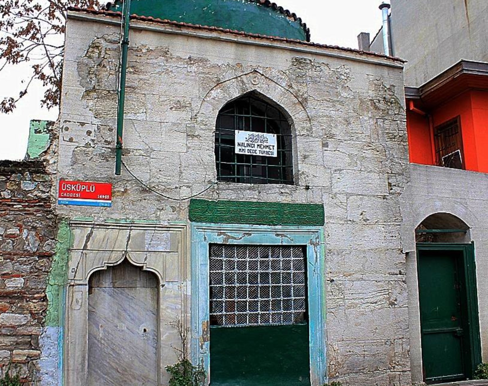 Nalıncı Mimi Dede Türbesi