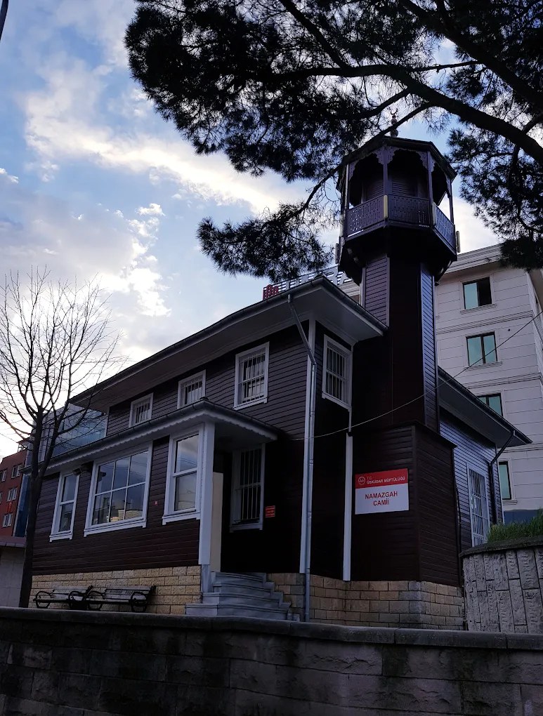 Namazgah Camii