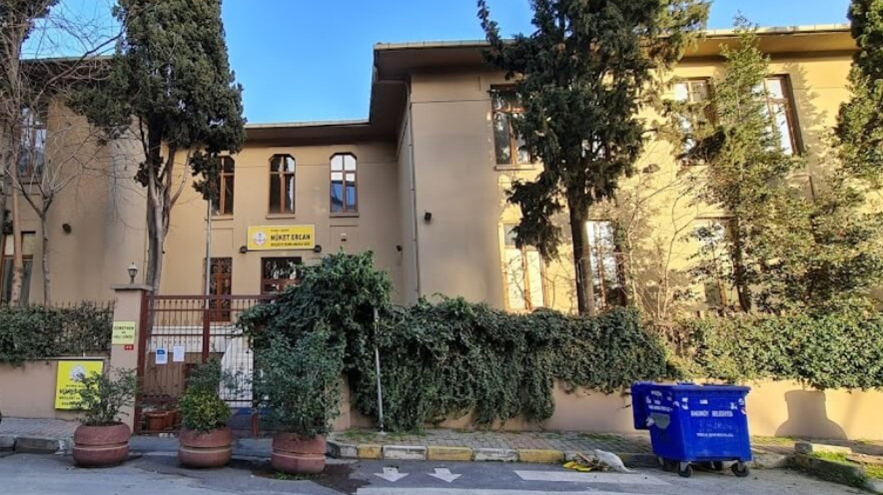 Nüket Ercan Ticaret Mesleki ve Teknik Anadolu Lisesi