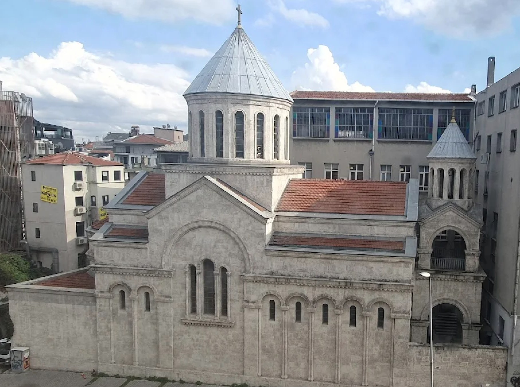 Özel Getronagan Ermeni Lisesi