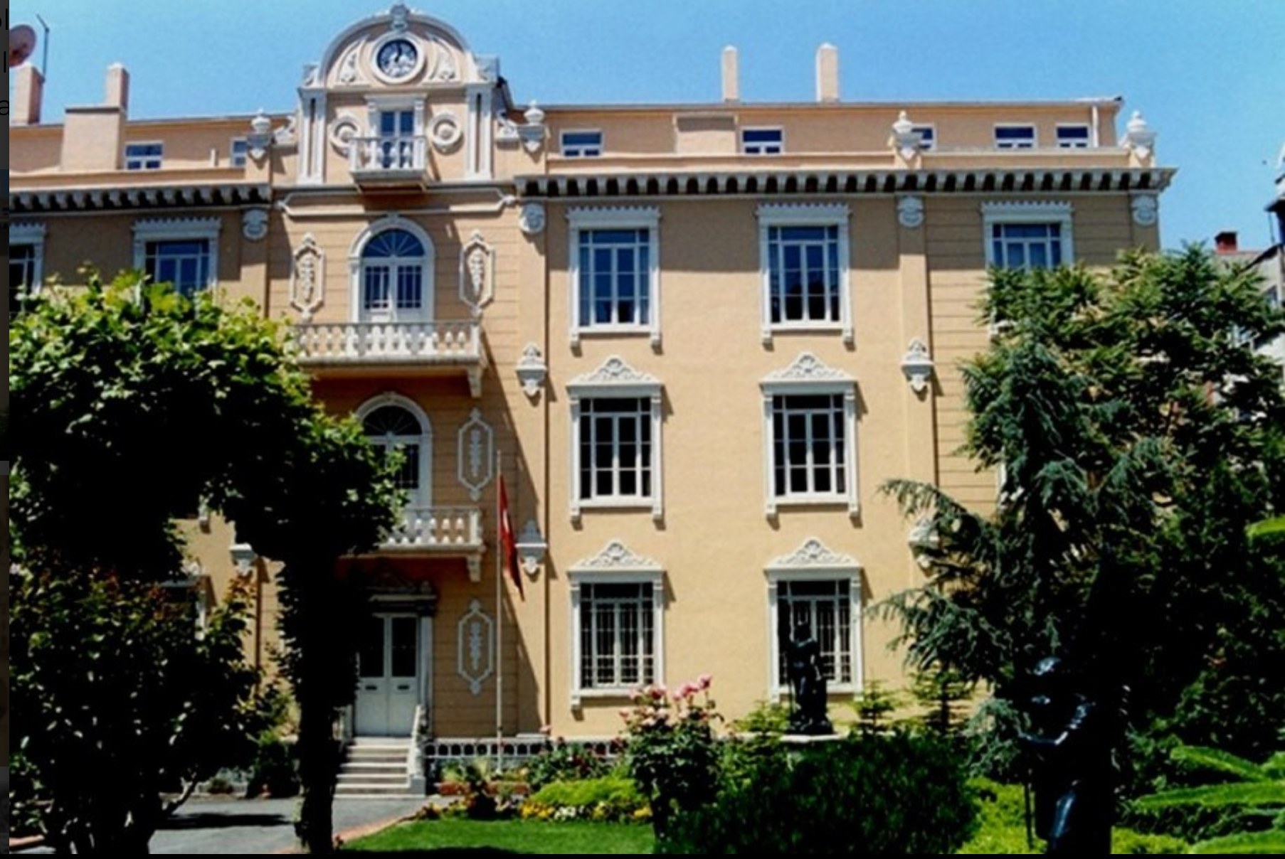 Özel Saint Michel Fransız Lisesi