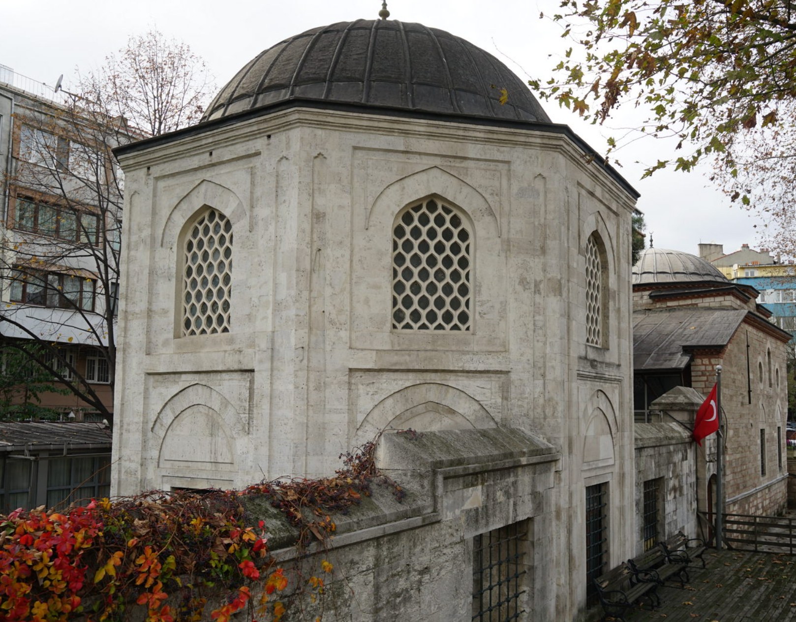 Şah Huban Hatun Türbesi