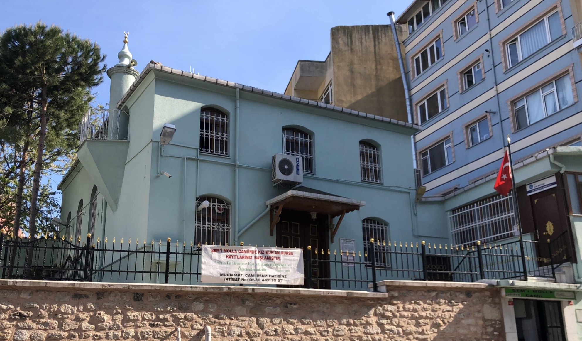 Şem'i Molla Camii