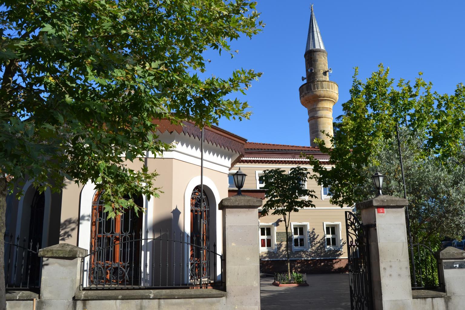 Serbostani Mustafa Ağa Camii