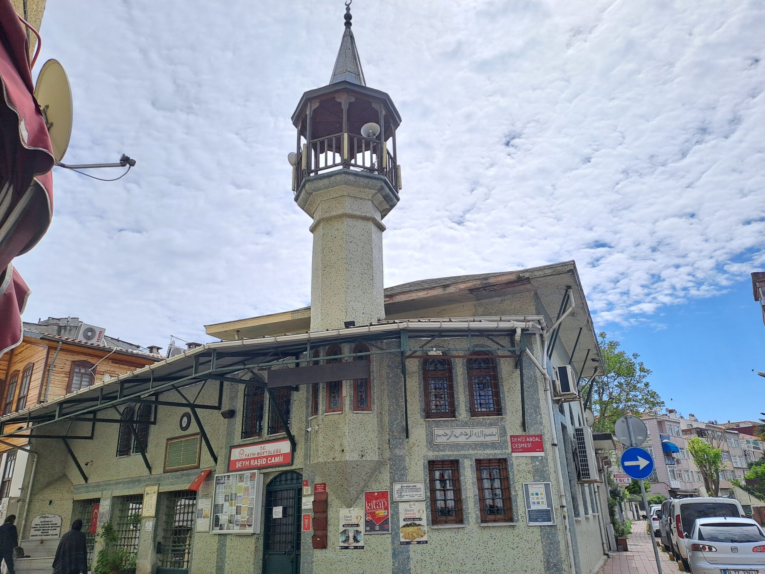 Şeyh Raşid Camii