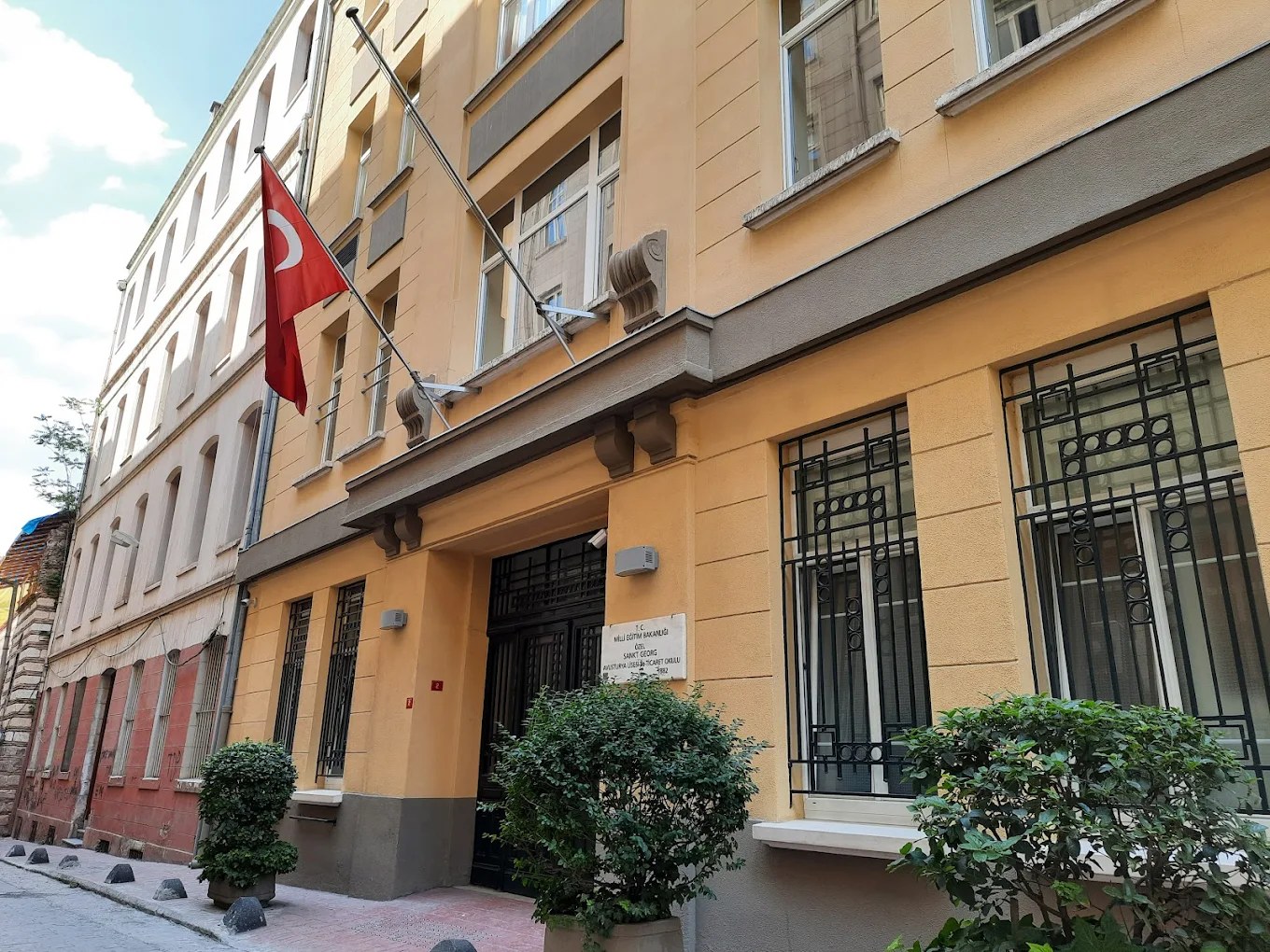 St. Georg Avusturya Lisesi ve Ticaret Okulu