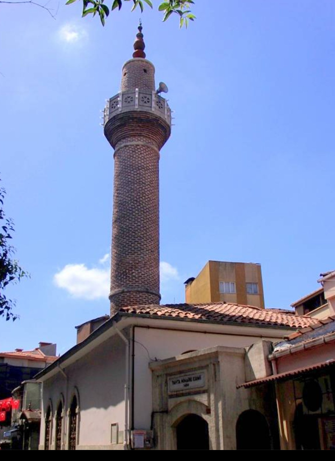 Tahta Minare Camii