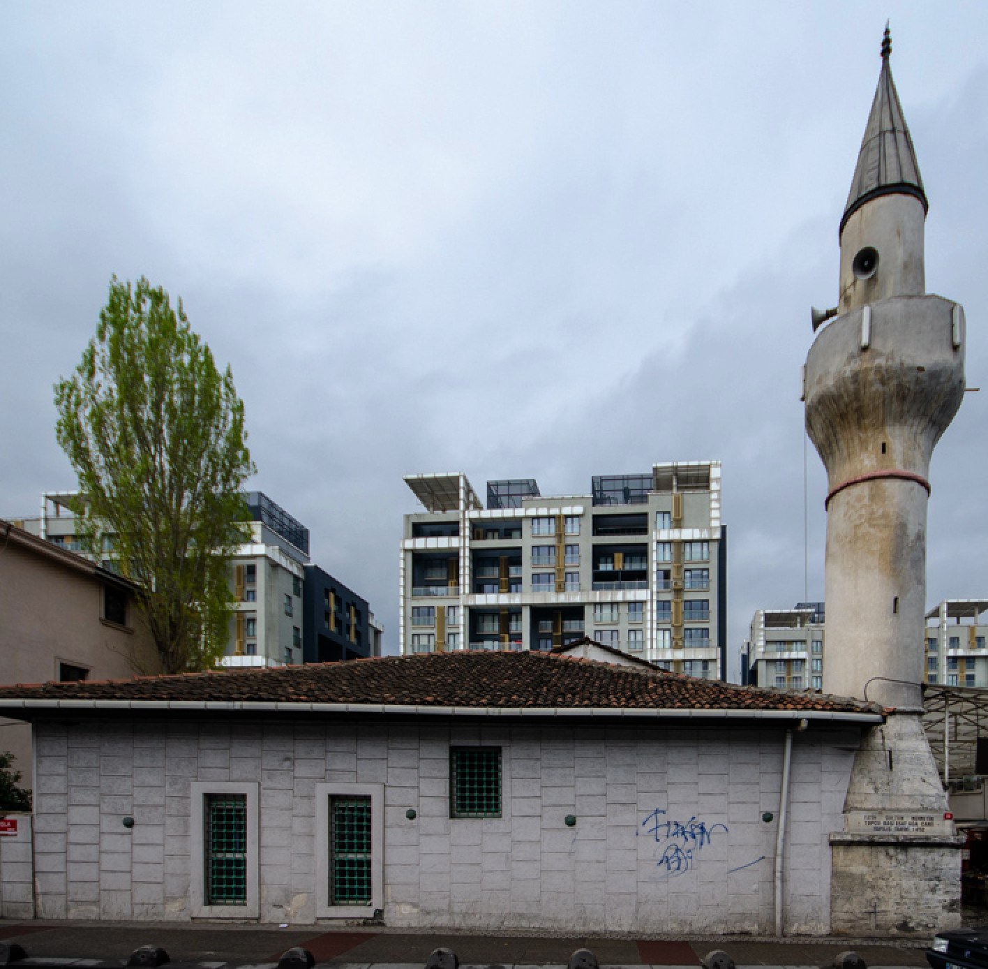 Topçu Esetağa Camii