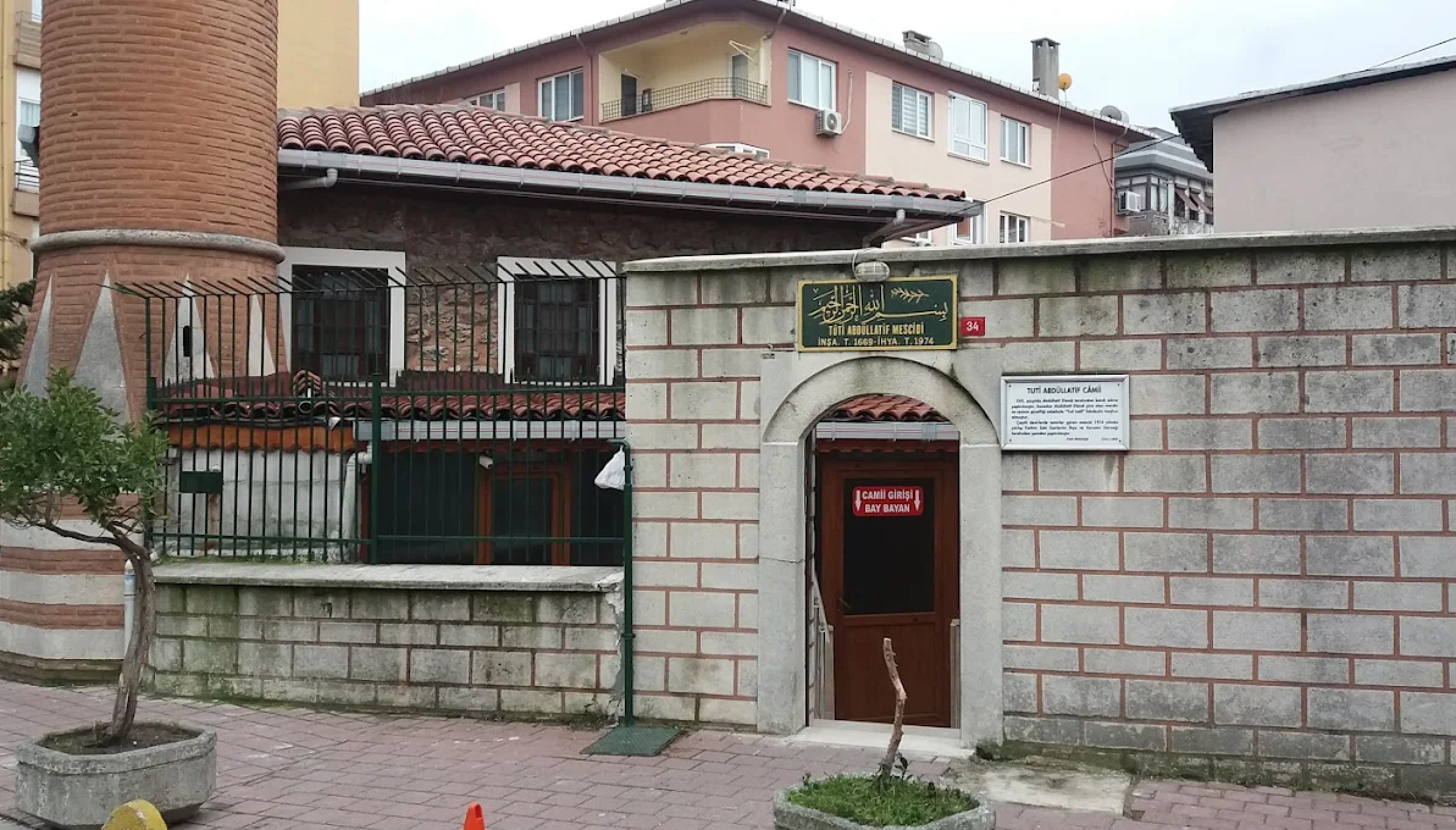 Tuti Abdüllatif Camii