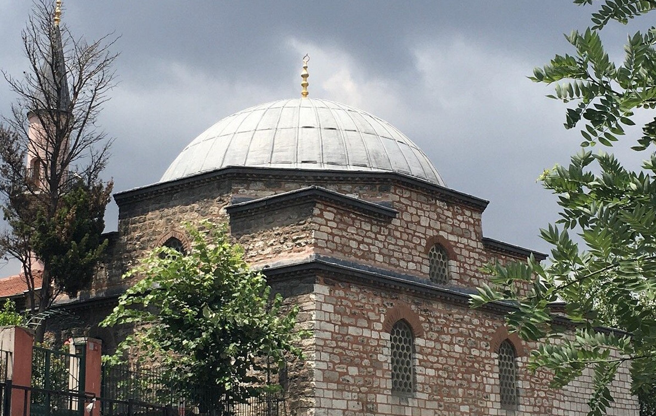Üç Mihraplı Camii
