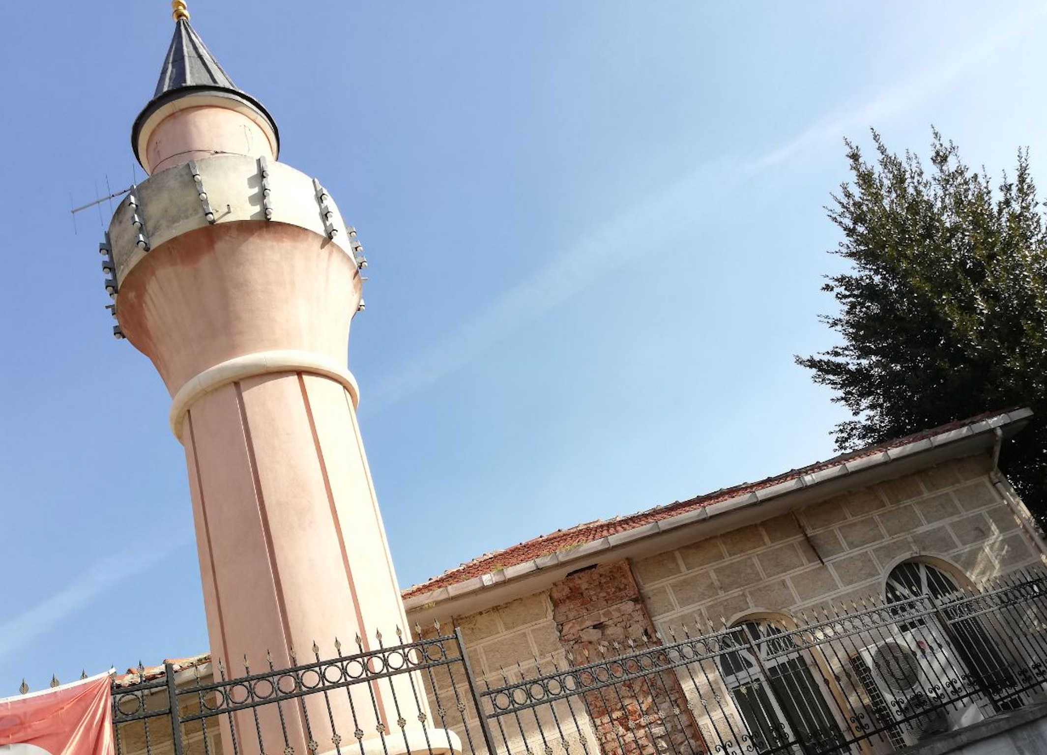 Bıçakçı Alaaddin Camii