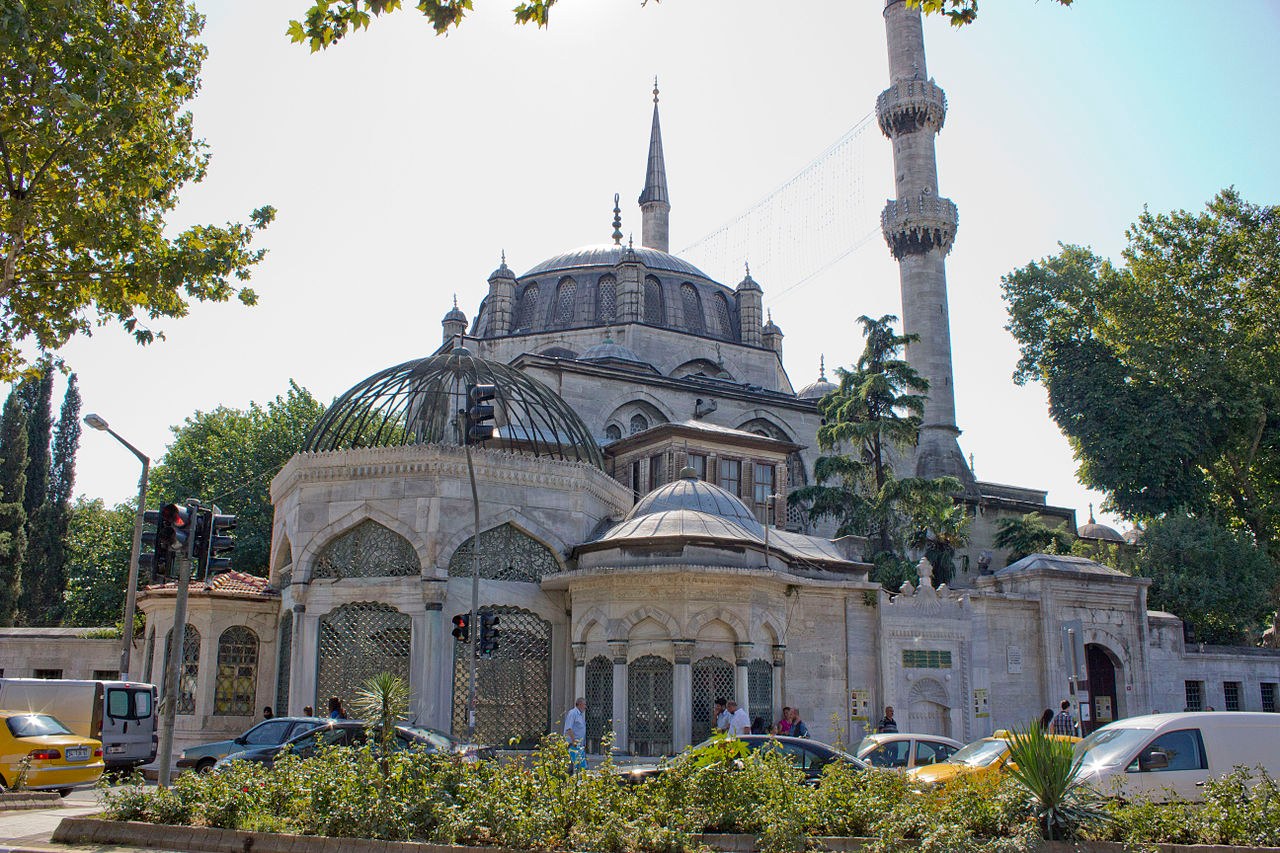 Valide-i Cedid Camii