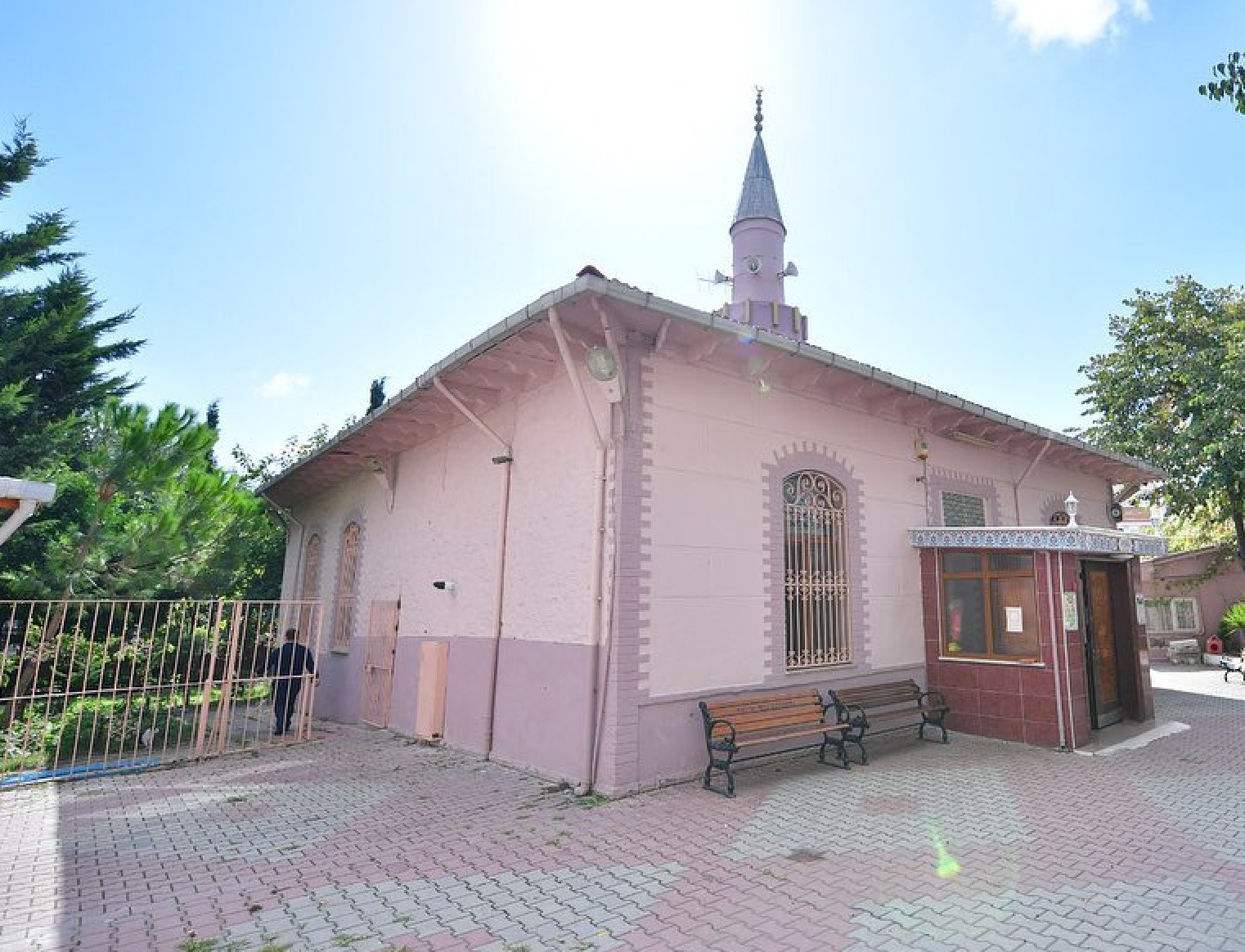 Veledi Karabaş Camii