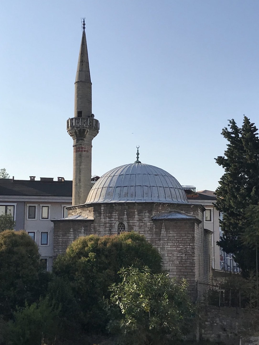 Yarhisar Camii